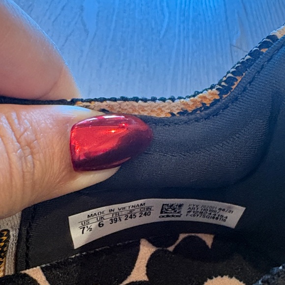 Adidas Ultraboost DNA x Marimekko Rare - Picture 2 of 8